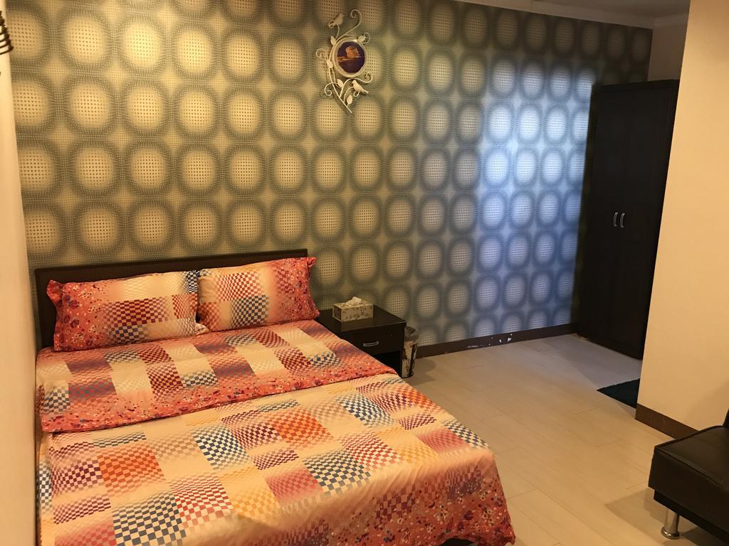 Hefeng Ting Homestay Старе місто Хенчун Екстер'єр фото