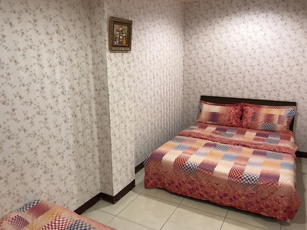 Hefeng Ting Homestay Старе місто Хенчун Екстер'єр фото